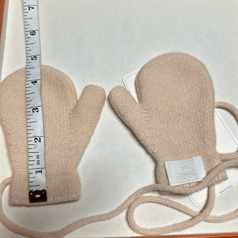 Hermès Beige cream 100% CASHMERE Baby Mittens gloves